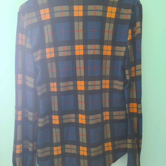 Flannel - Picture 3 of 3